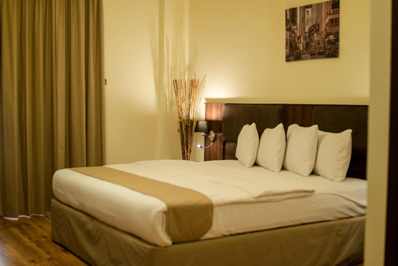 מוסקט Weekend Hotel & Apartments מראה חיצוני תמונה