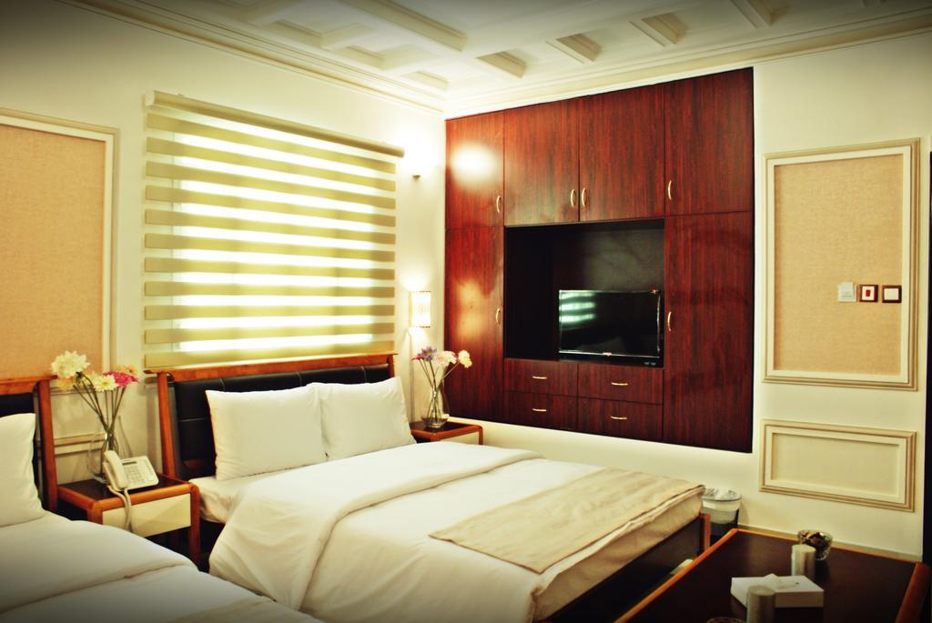 מוסקט Weekend Hotel & Apartments מראה חיצוני תמונה