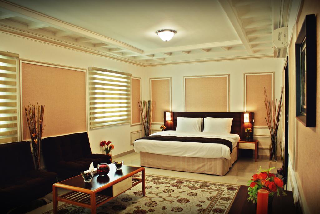 מוסקט Weekend Hotel & Apartments מראה חיצוני תמונה