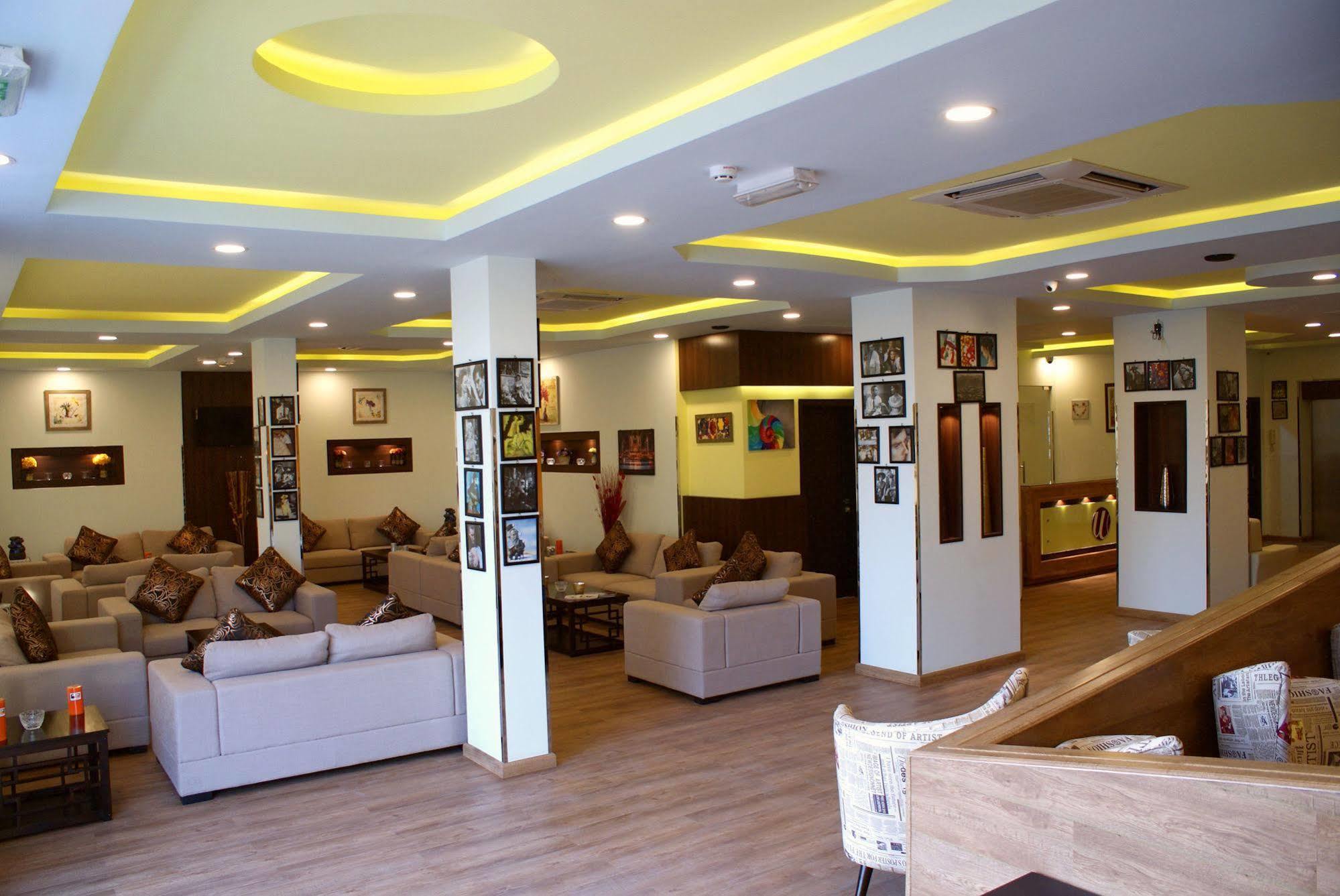 מוסקט Weekend Hotel & Apartments מראה חיצוני תמונה