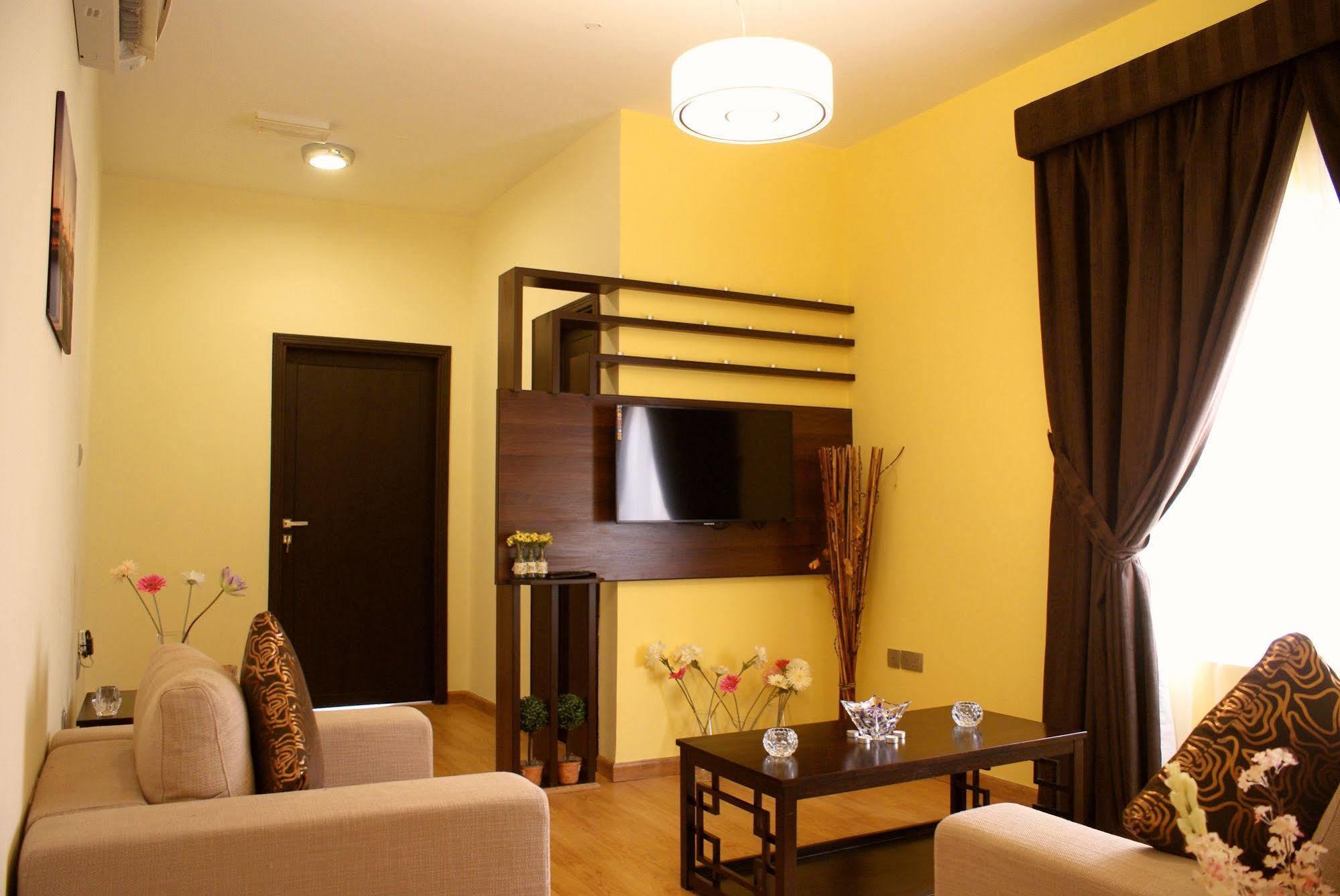 מוסקט Weekend Hotel & Apartments מראה חיצוני תמונה